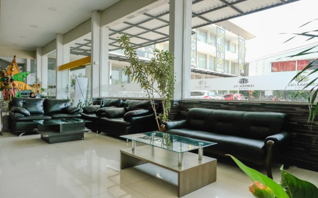 Townhouse OAK Series Style Hotel Jember