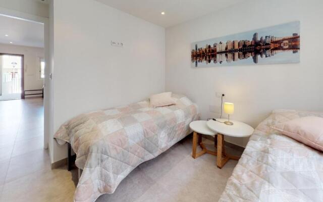 Aguas Nuevas 91 Ground Floor