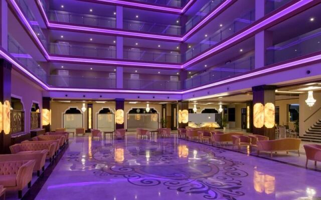 Simurg Halal Luxury Hotel