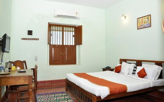 Saradharam Heritage Hotel Lakshmi Vilas