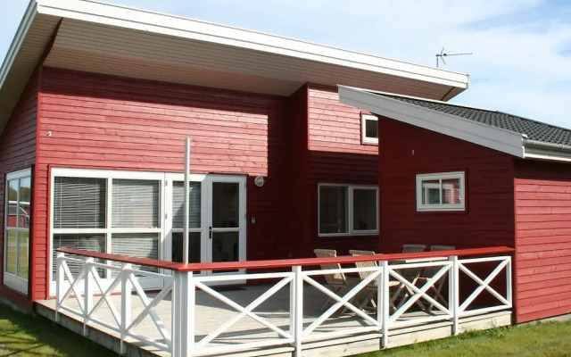 6 Person Holiday Home in Gudhjem