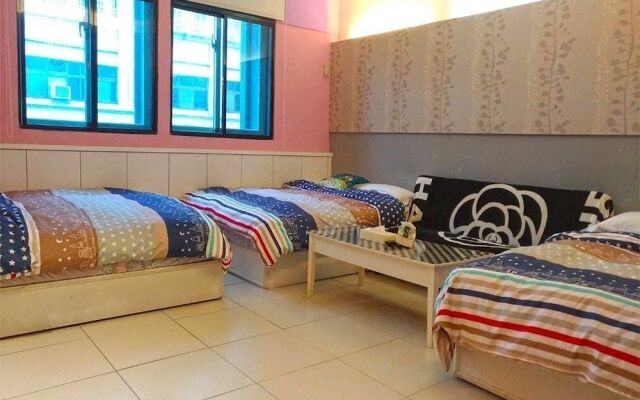 Moonstar Station Inn