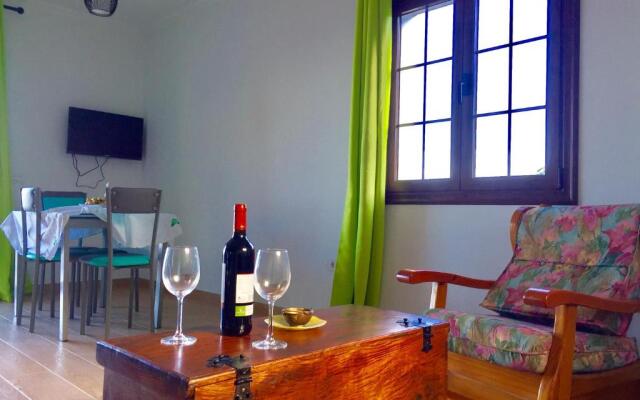 Costa Este House