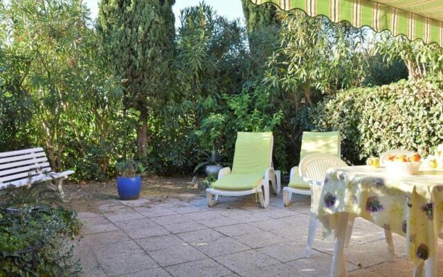 Maison Le Lavandou, 3 pièces, 6 personnes - FR-1-251-20