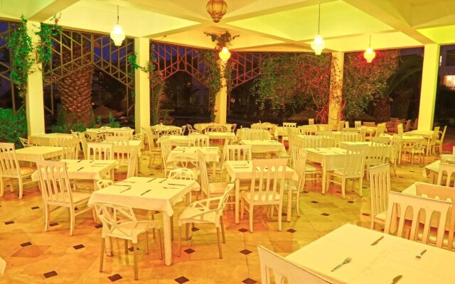 Hello Hotels Spa  Ex Dar El Olf