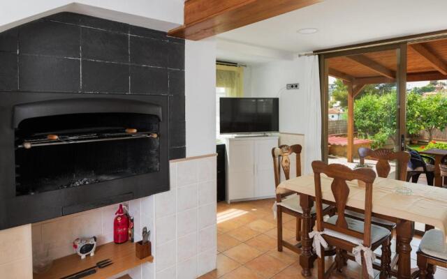 Agradable Casa Con Piscina A 5´Del Mar
