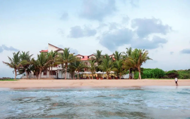 Cardamon Hotel Nilaveli