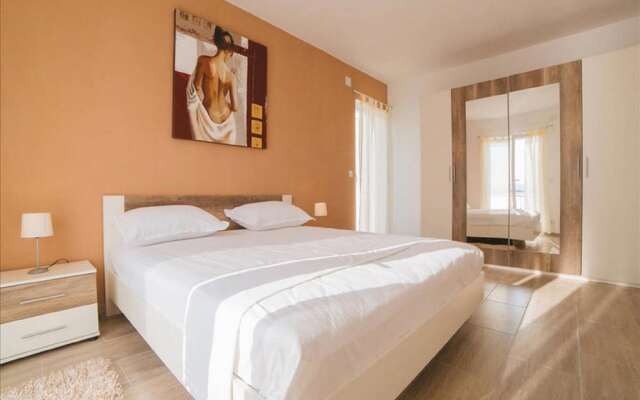 House Karlo Apartments