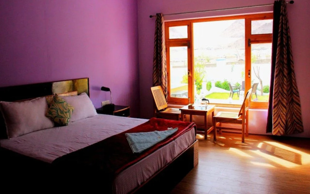 Hotel Jeevanam Villa