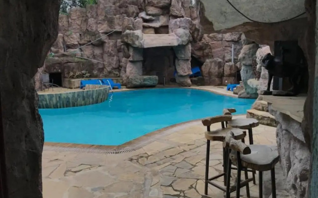 Rock House - Karen