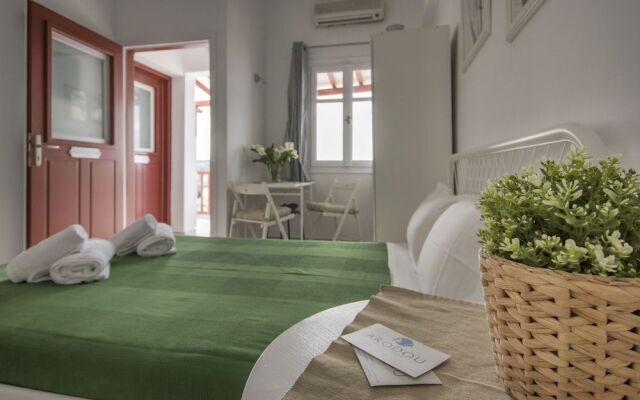 Arodou Studio and Apartment