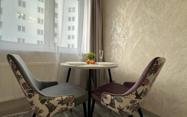 Апартаменты на площади Сенная 1