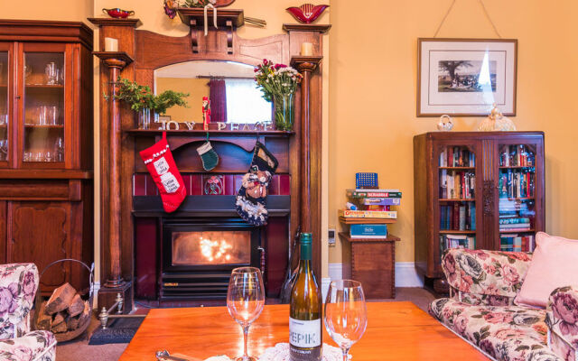Ashton Gate Guest House