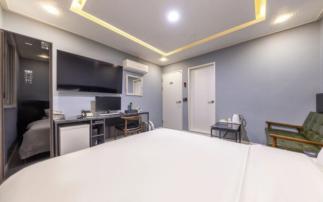 Mokpo Hotel The Haru (Peace Square)