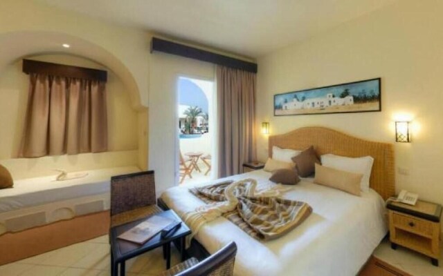 Green Palm