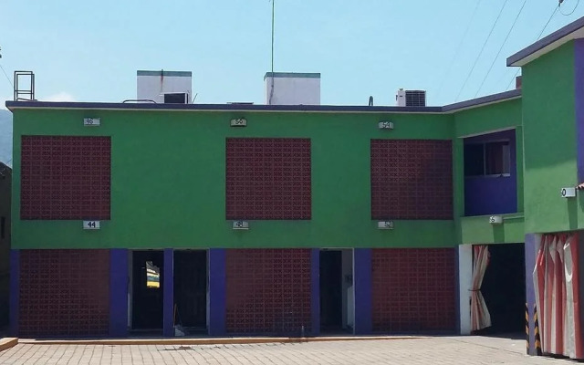 Motel Pacifico