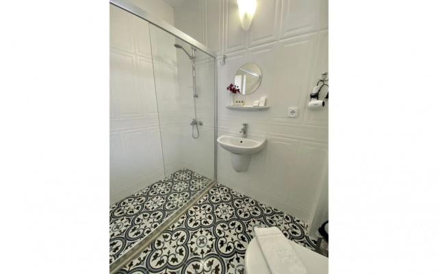 Alasonya Otel Alacati by Lamira