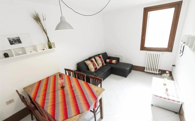 VeniceIN Apartments