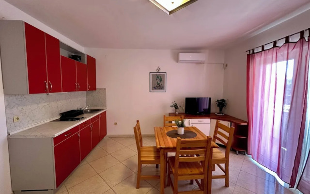 Apartment Velvet Vista 2