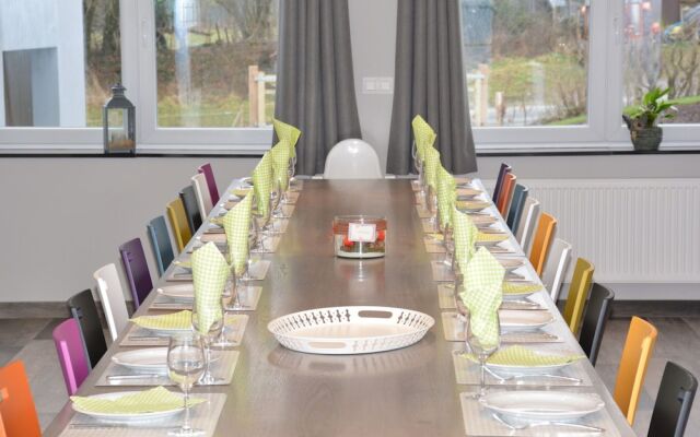 Exquisite Holiday Home in Manhay with Sauna