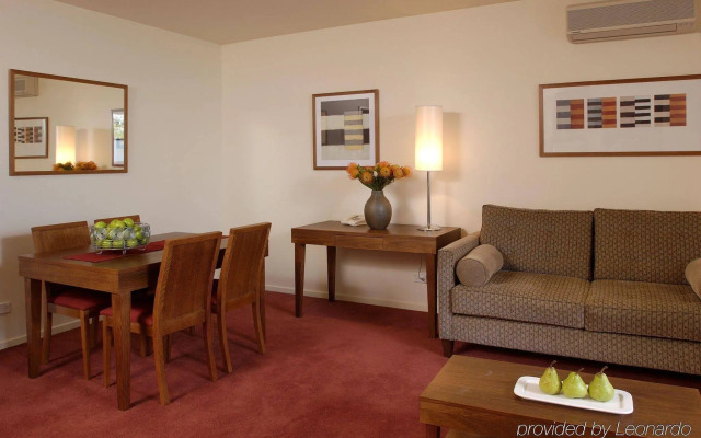 Burwood Serviced Apartments
