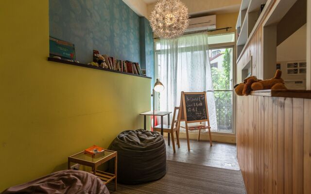 Sleeping Boot Hostel