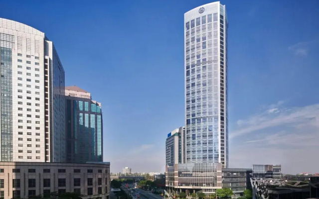 Sheraton Shanghai Waigaoqiao Hotel