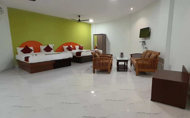 Hotel Rajeshwari International