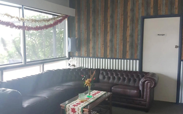Monto Colonial Motor Inn