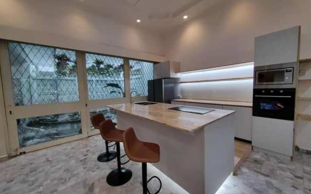 Bukit Tunku Grande Villa by uBook