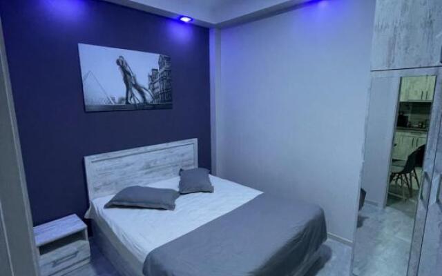 Comfy Apartment with a Spacious Balcony