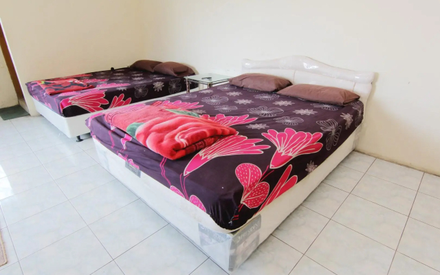 Villa Penginapan Purnama
