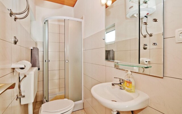 Nice Home in Vir With Wifi and 4 Bedrooms