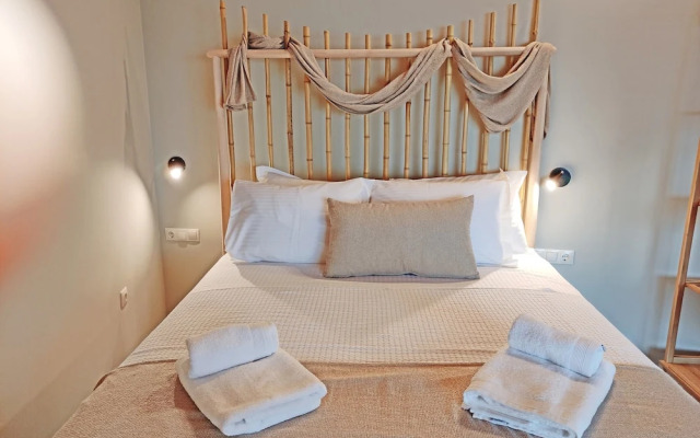 Sea & Cliff Luxury Suites byCorfuescapes