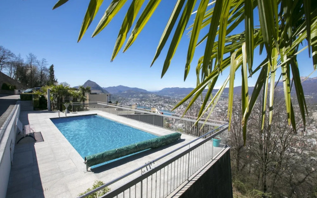 Monte Bre' Apartment