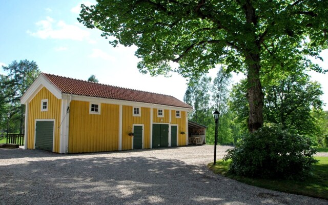 Råsvalslunds Herrgård