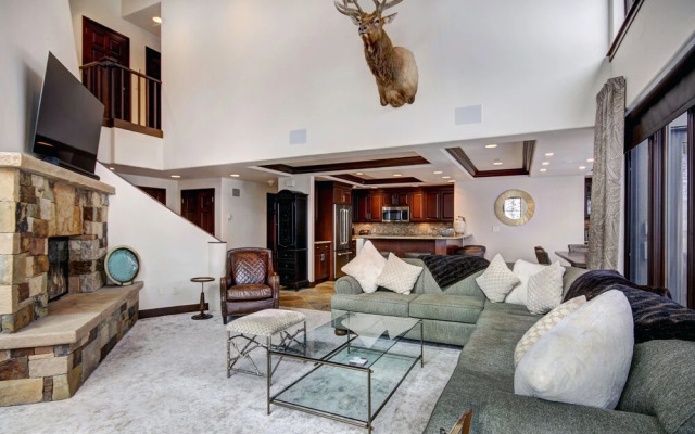 The Pines 412
