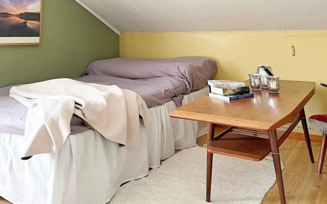 8 Person Holiday Home in Austefjorden