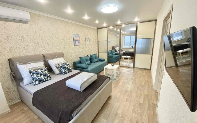 Rental Family Rooms (Рентал Фэмили) на улице Переверткина