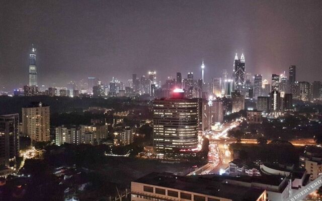 My Casa Spacious Apartment Near KLCC