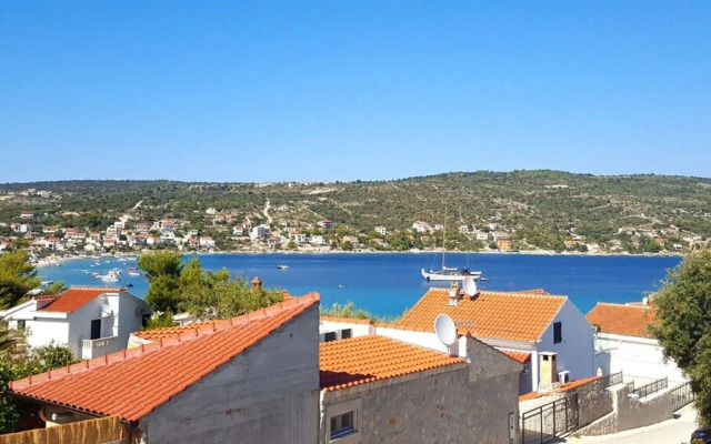 Rosita - 50 m From sea - H