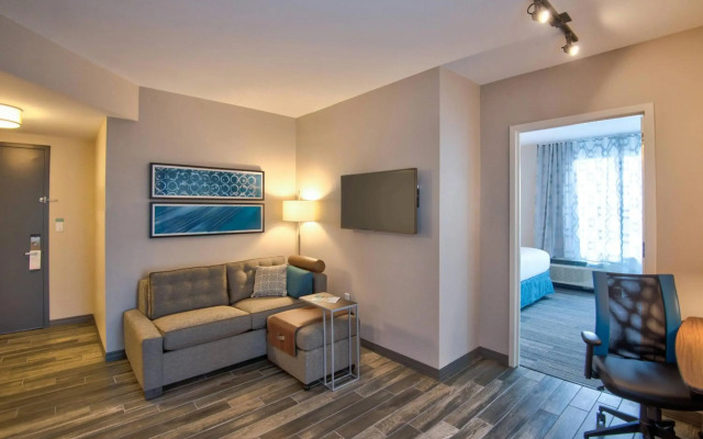 TownePlace Suites by Marriott Miami Airport