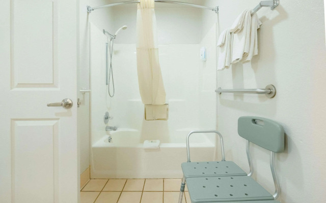 Quality Inn Holbrook near Petrified Forest