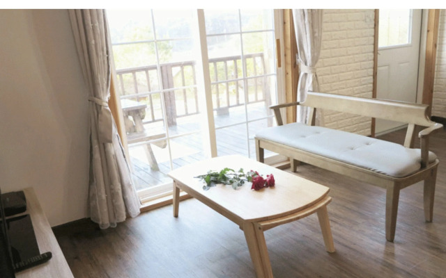 Yangyang Pinot Tree Pension