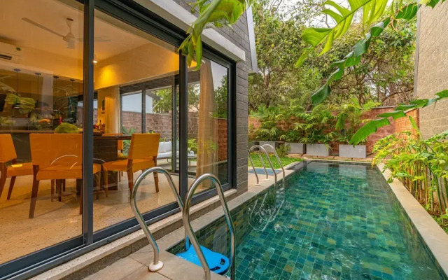 Ezra - 4bhk w Private Pool in Vagator nr Thalassa