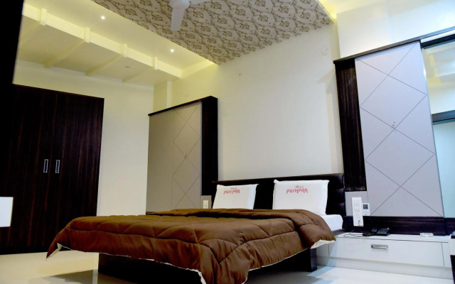 Hotel Pushpak Satara