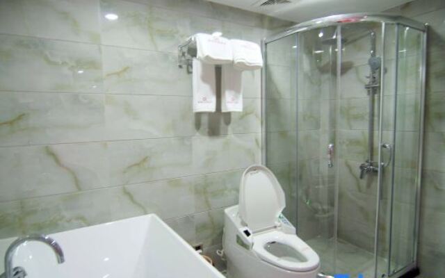 Huangshi Menghao Fashion Hotel