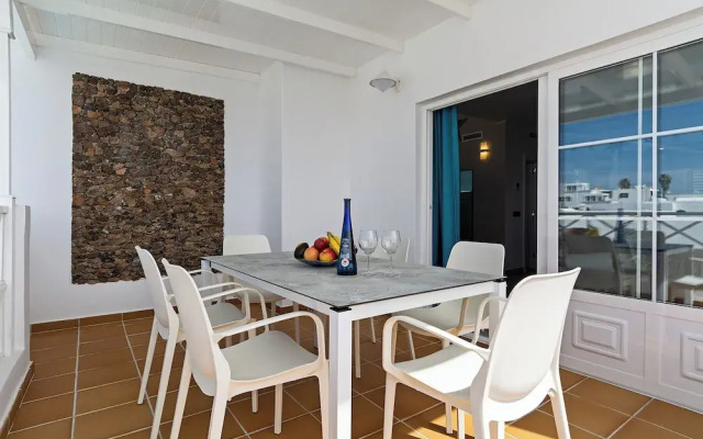 Lovely 3-bed Villa in Puerto del Carmen