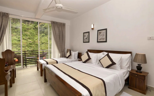 Capital O 404 Lagone Resort