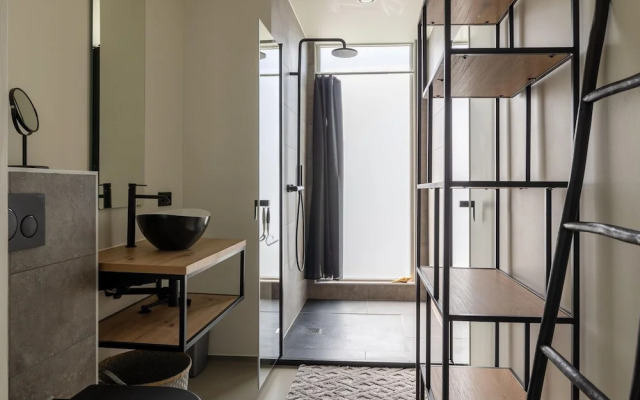 Seaside Getaway, Sint-annaland